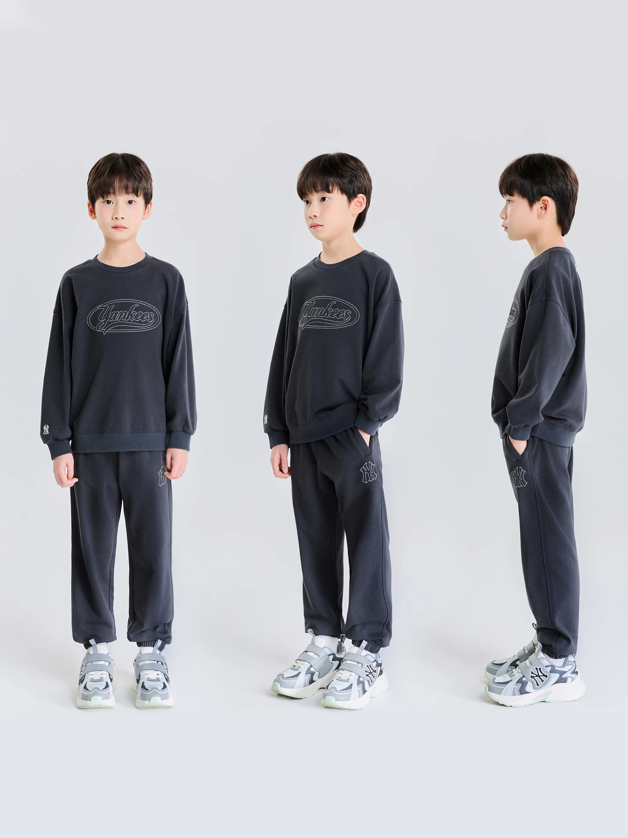 Kids' Tops